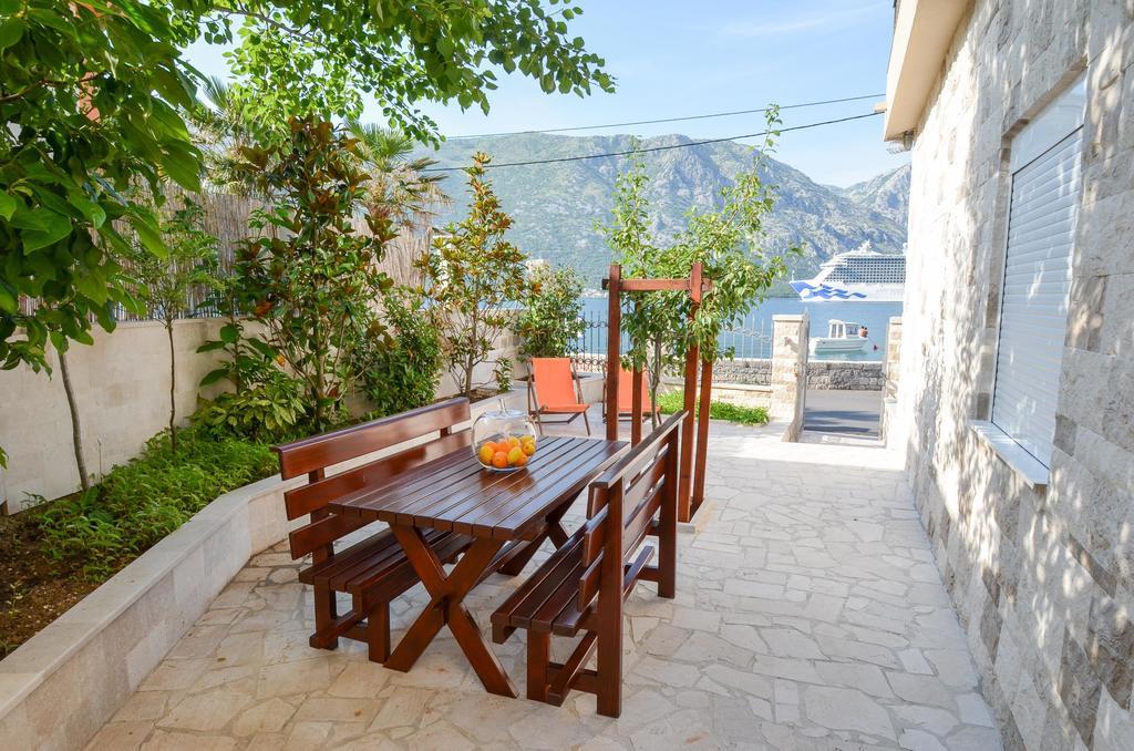 Apartments Cosovic Kotor Exterior foto